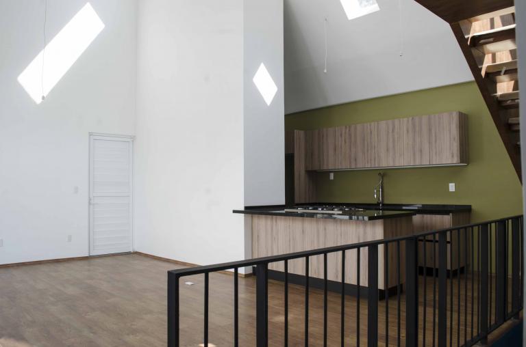 5 CASAS NUEVAS ESTILO MODERNO DOBLE ALTURA - 4