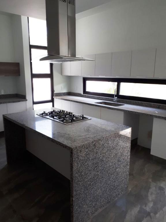 ESPECTACULAR CASA EN LAGOS DEL SOL, CANCUN, Q. ROO - 5