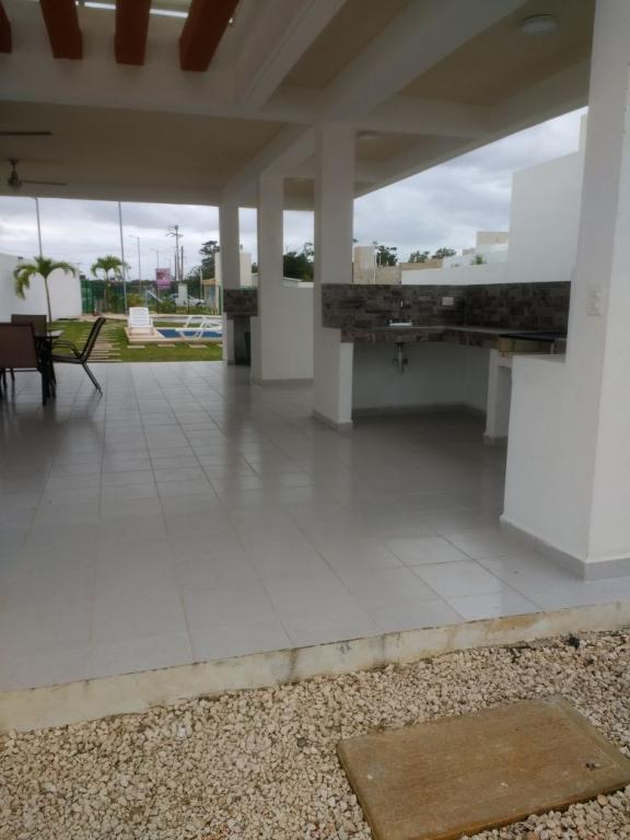 SUPER PRECIO DE CASA EN LA ZONA SUR DE CANCUN..!! - 11