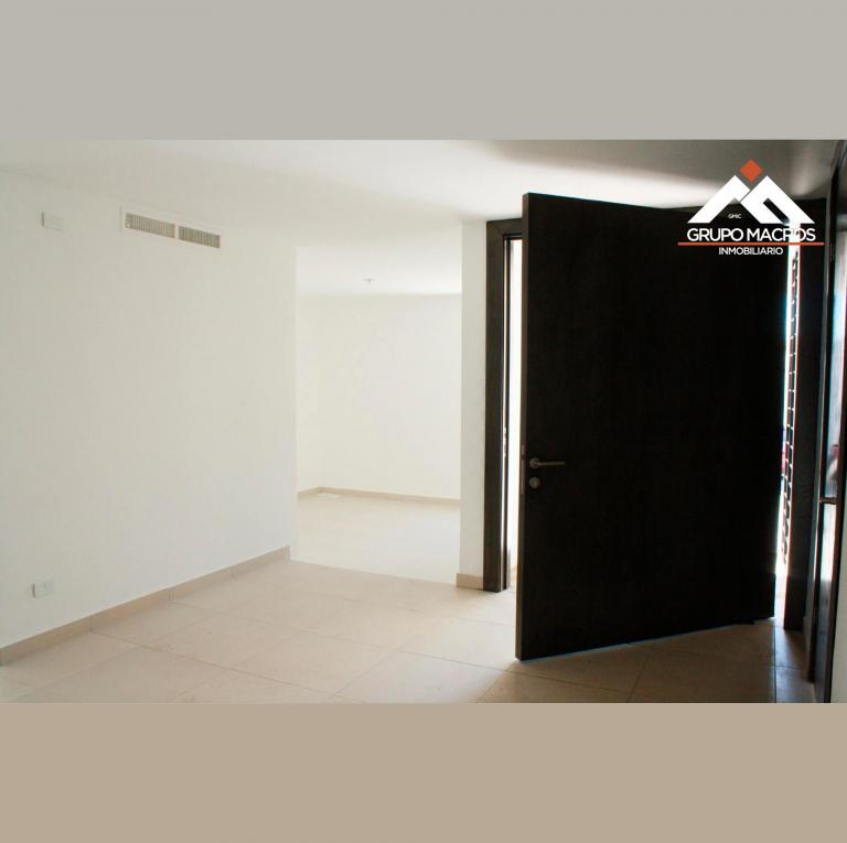 Casa Remodelada Lomas del Santuario - 2