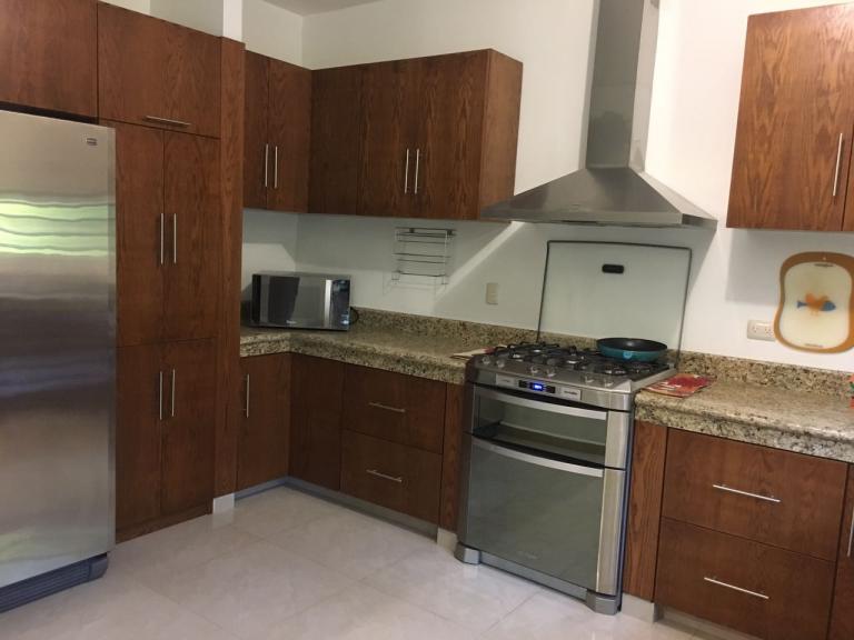 Casa en renta en Privadas del Angel - 2
