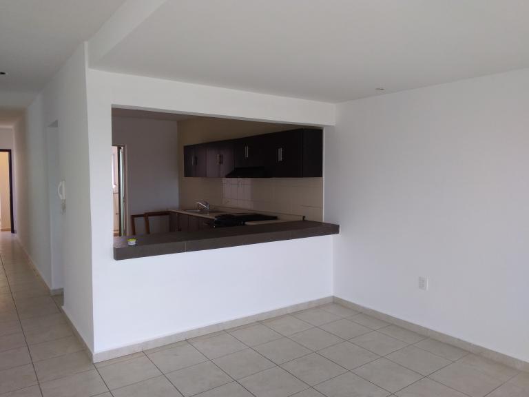 Hermoso departamento a orilla de rio y manglares - 8