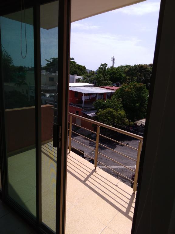Hermoso departamento a orilla de rio y manglares - 10