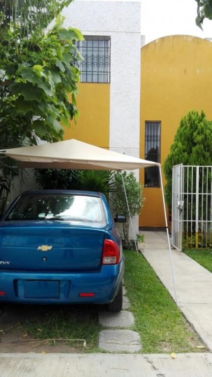 VENDO CASA EN REG. 513 BOSQUES SAN MIGUEL, CANCUN, Q. R. - 2
