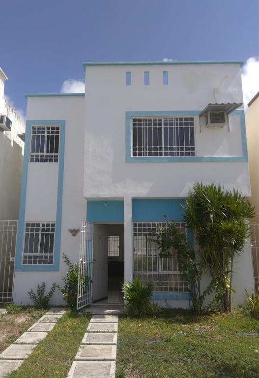RENTO CASA EN SOL DEL MAYAB CANCUN, Q.ROO