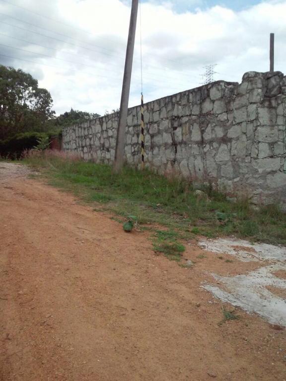 TERRENO EN VENTA - 1