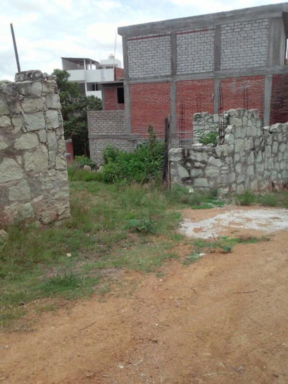 TERRENO EN VENTA - 3