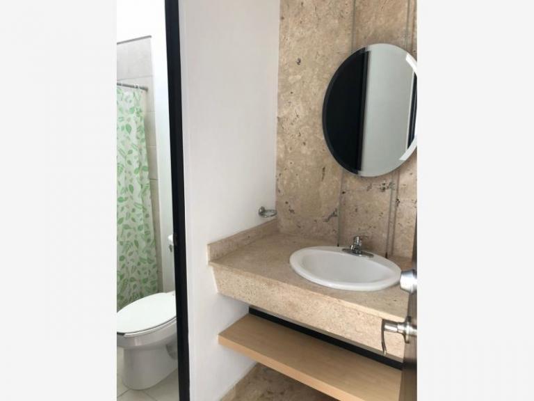 CASA EN VENTA 3 REC. ZONA CIUDAD JUDICIAL UVM $ 1,790,000 - 11