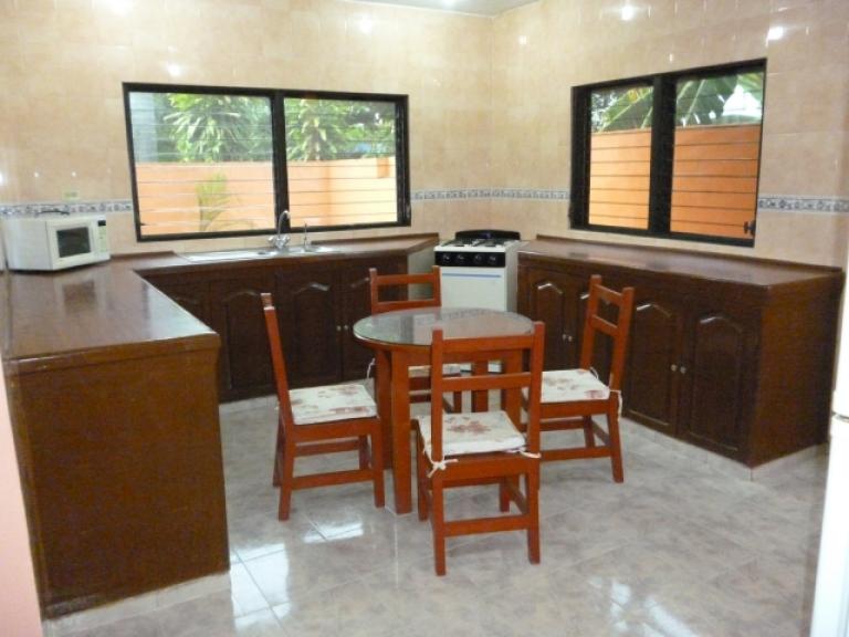 Merida Zona Centro Casa amueblada de 3 habitaciones - 4