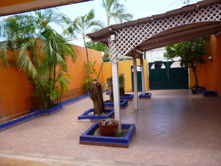 Merida Zona Centro Casa amueblada de 3 habitaciones - 12