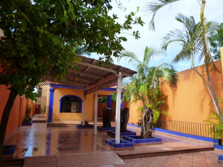 Merida Zona Centro Casa amueblada de 3 habitaciones - 13