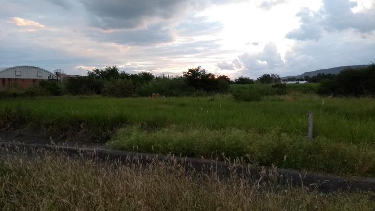Excelente terreno de 600m2, Escrituras Publicas. - 3