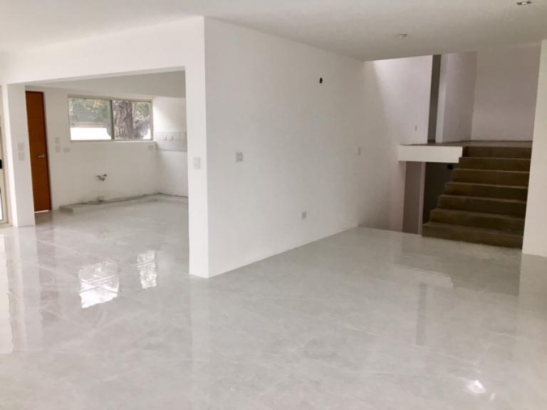 VENTA CASA CONTRY - 5