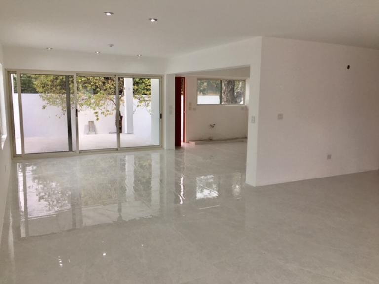 VENTA CASA CONTRY - 7