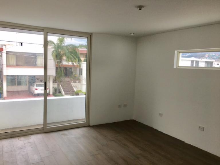 VENTA CASA CONTRY - 9