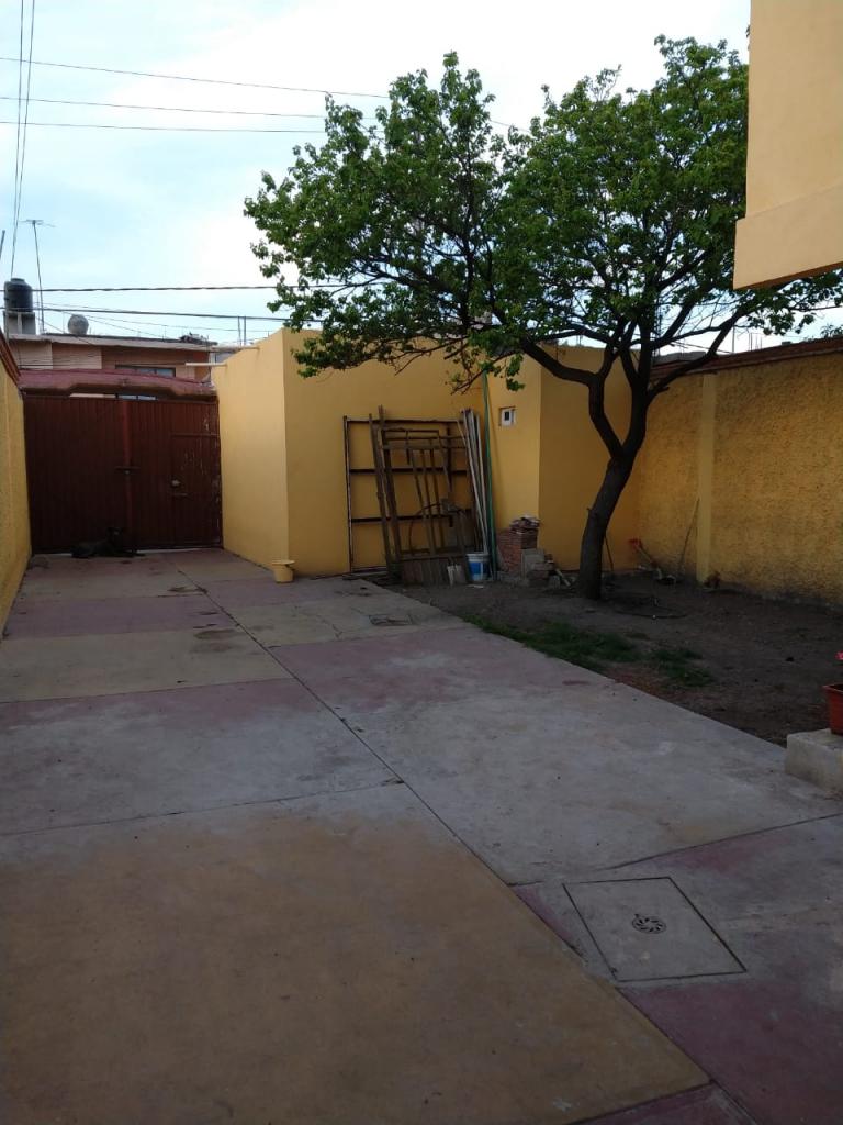 RENTA DE LOCALES, PARA OFICINA O CONSULTORIOS, ZUMPANGO - 2