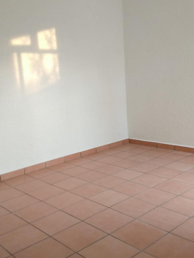 RENTA DE LOCALES, PARA OFICINA O CONSULTORIOS, ZUMPANGO - 7