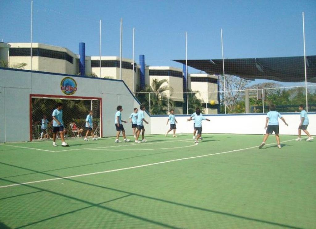 Venta de Escuela Liceo Euro Ixtapa - 8
