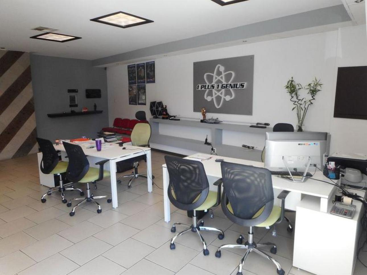 Se vende local comercial en excelente zona de mucho trafico - 10