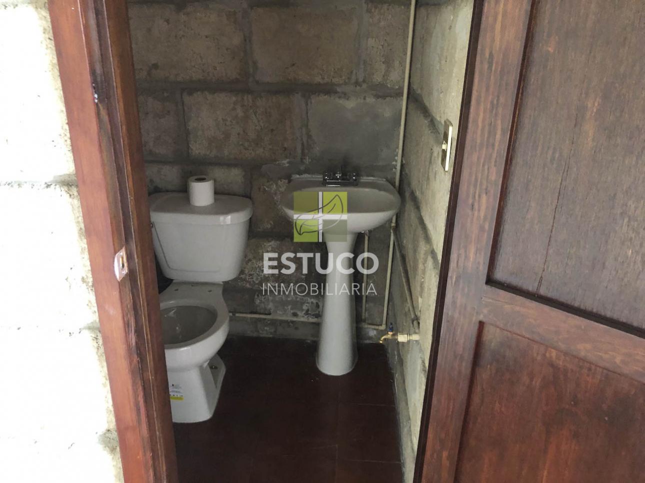Local con todos los servicios uso de suelo comercial - 6