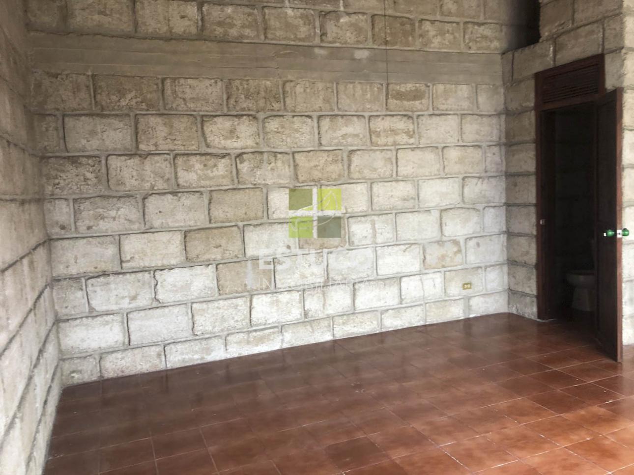 Local con todos los servicios uso de suelo comercial - 10