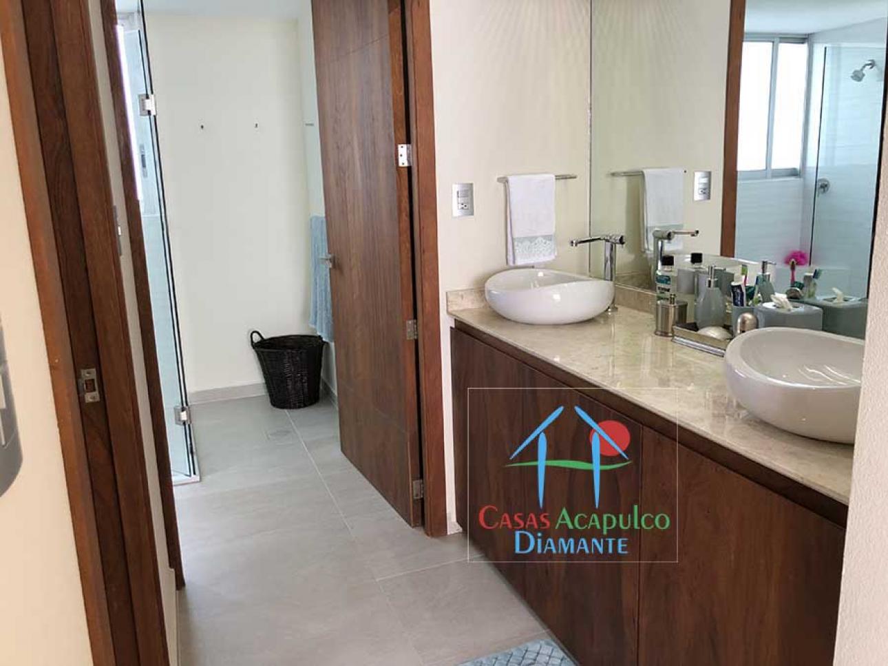 CAD Maranda piso 5. Terraza, todas las recámaras con vista al mar - 15
