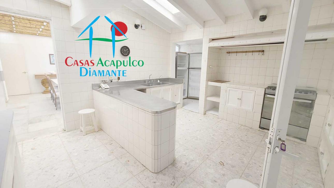 Casa con dos accesos Privados A La Playa. Alberca - 7