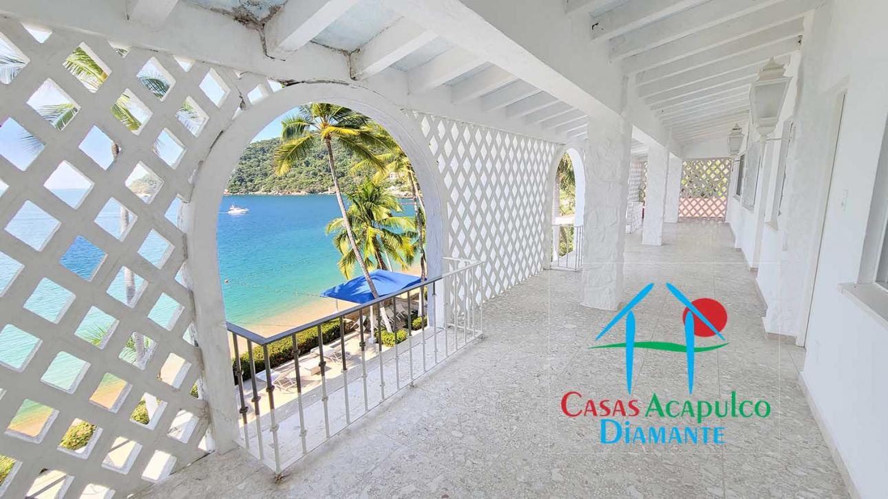 Casa con dos accesos Privados A La Playa. Alberca - 9