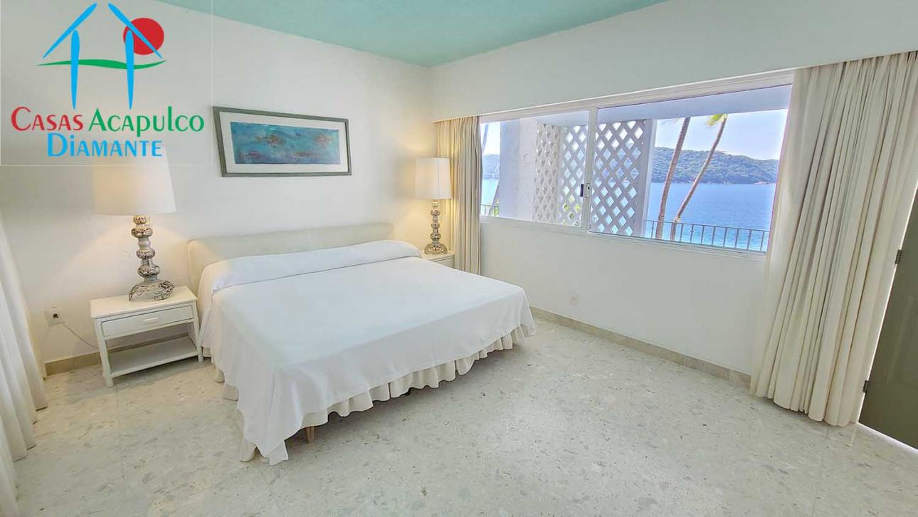 Casa con dos accesos Privados A La Playa. Alberca - 13