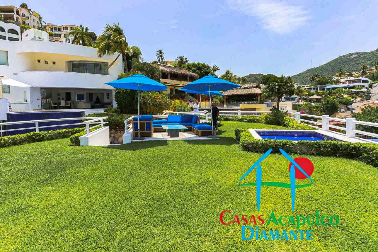 Casa con alberca, jacuzzi y un departamento independiente - 7