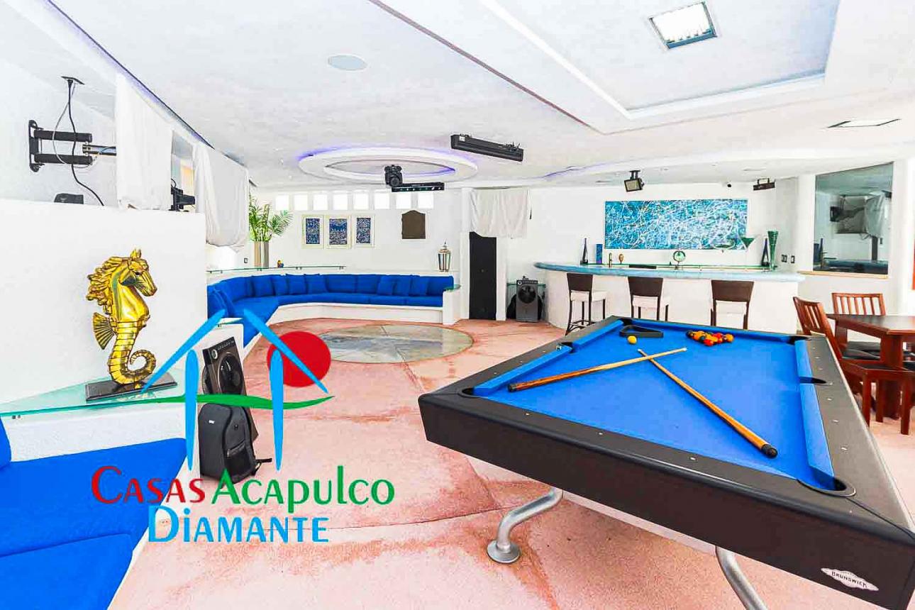 Casa con alberca, jacuzzi y un departamento independiente - 11
