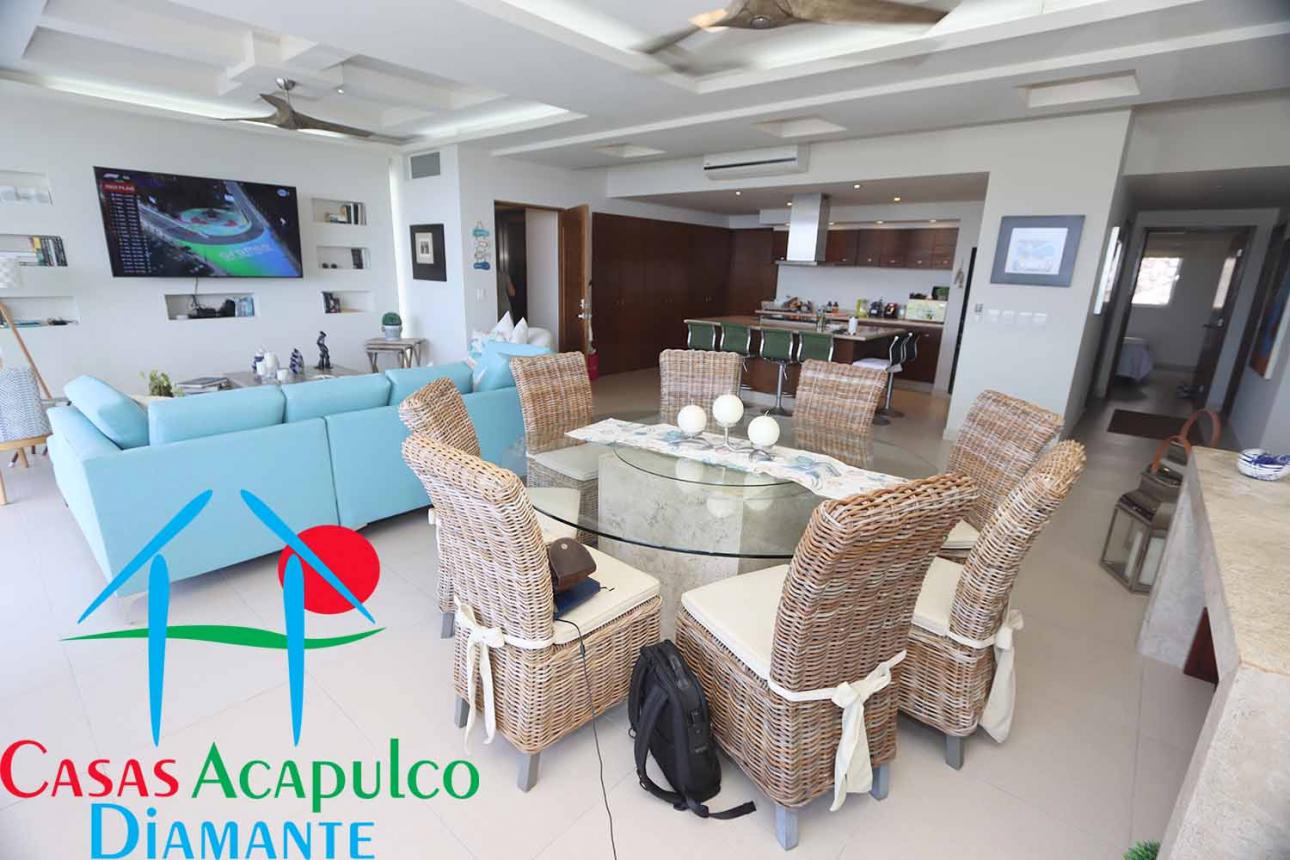 Cad Torre Mistral 302. Terraza Con Vista A La Bahía
