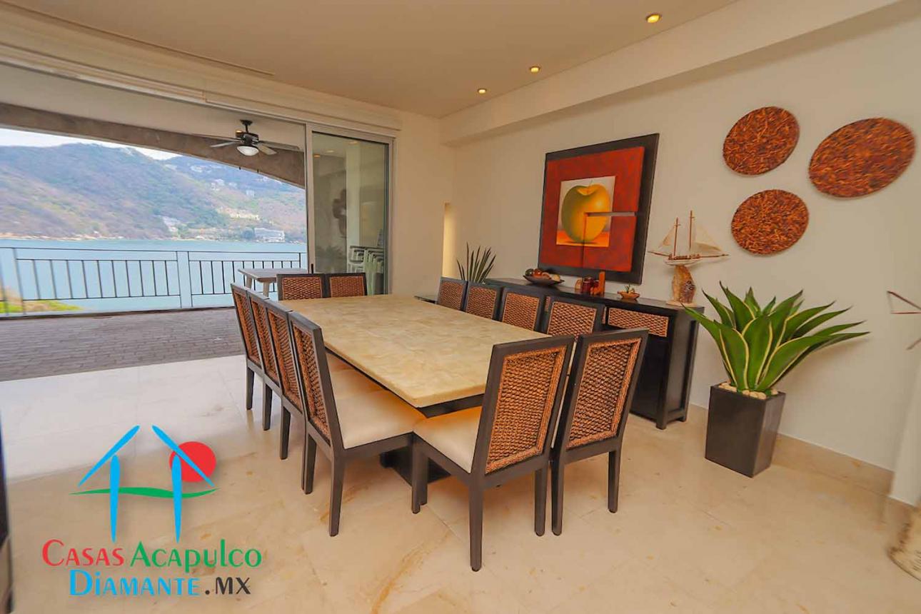 Terraza Con Vista A La Bahía - 4