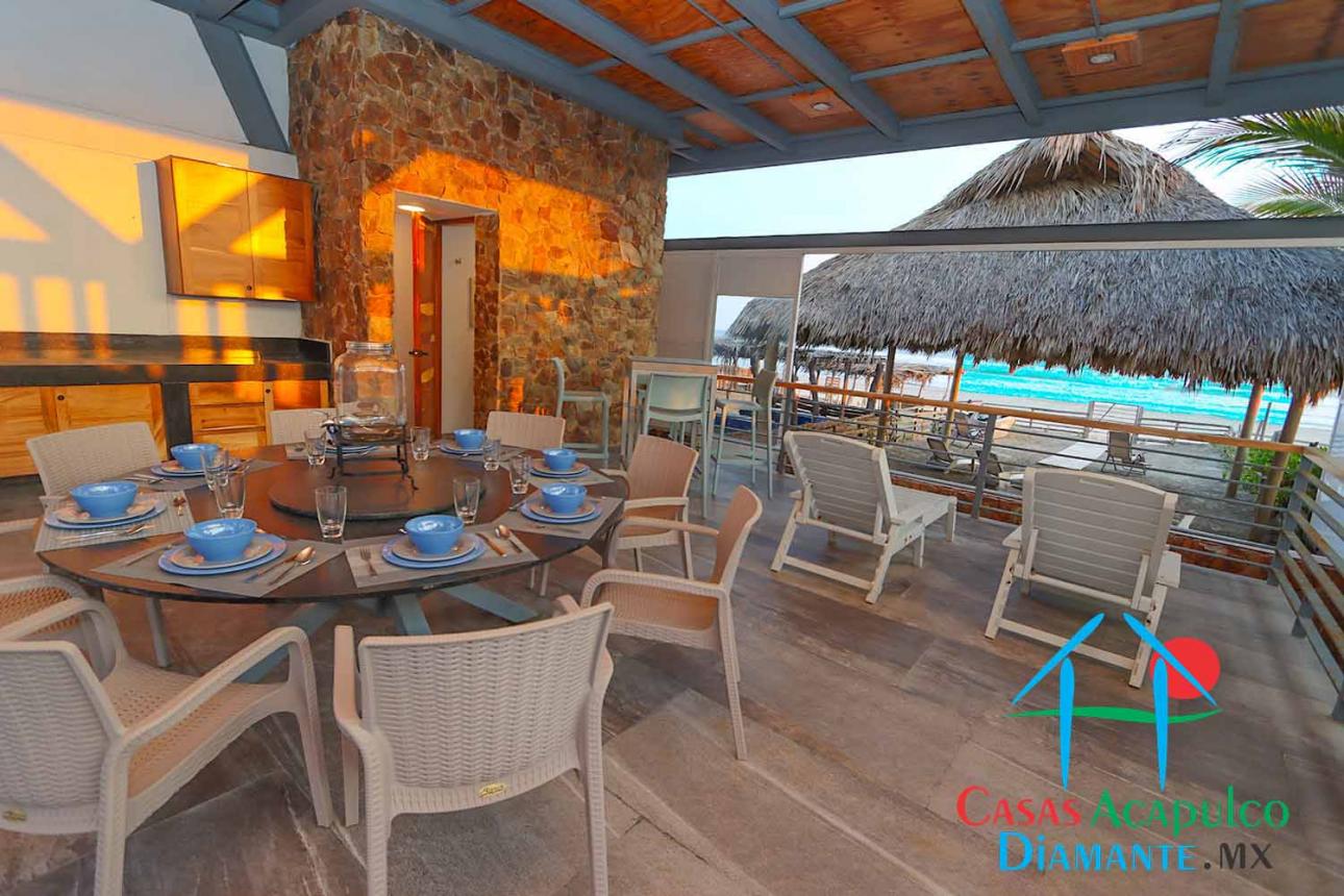 Casa con playa privada, alberca, jacuzzi — foto 8