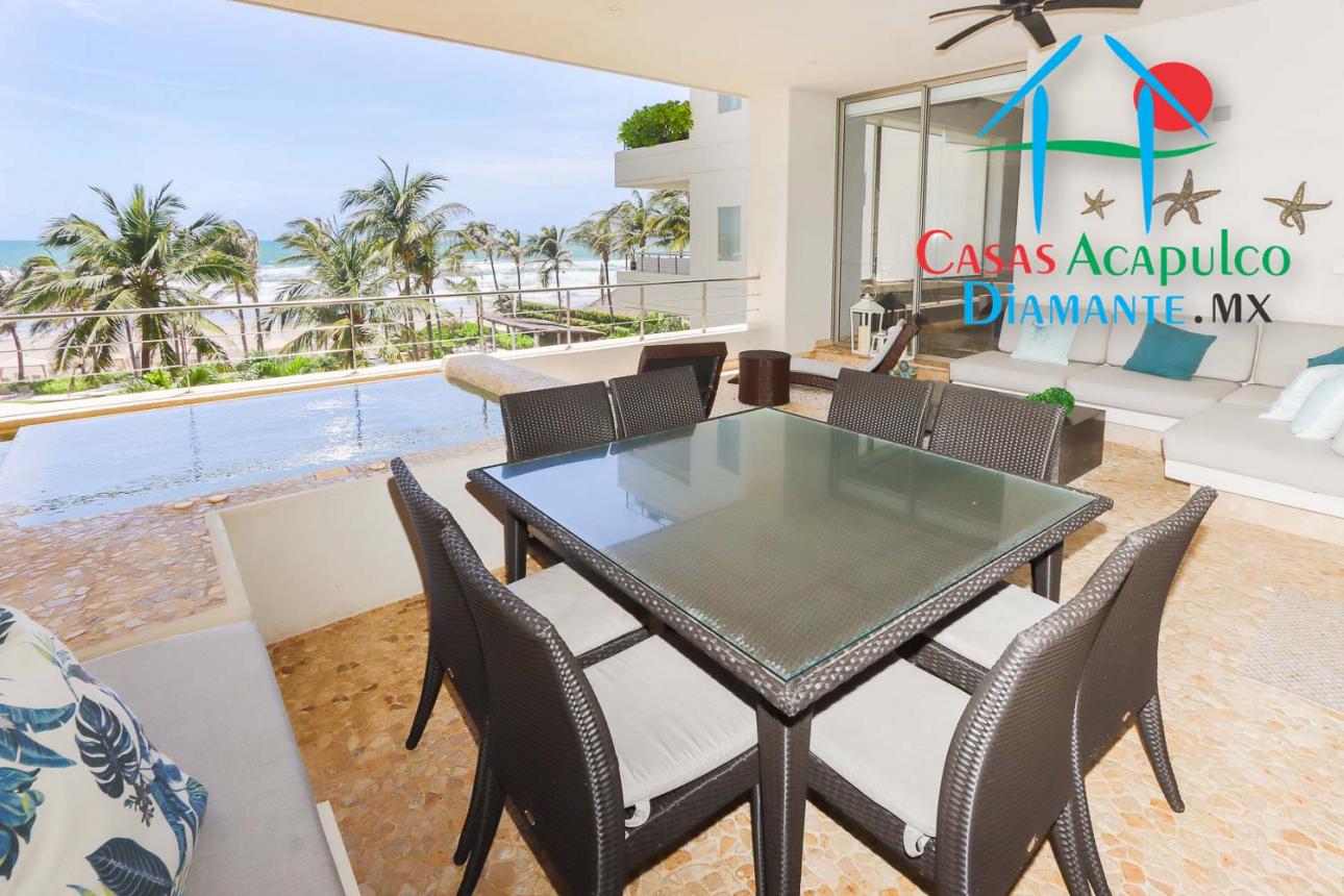 Depa de playa con terraza, jacuzzi, vista al mar — foto 9