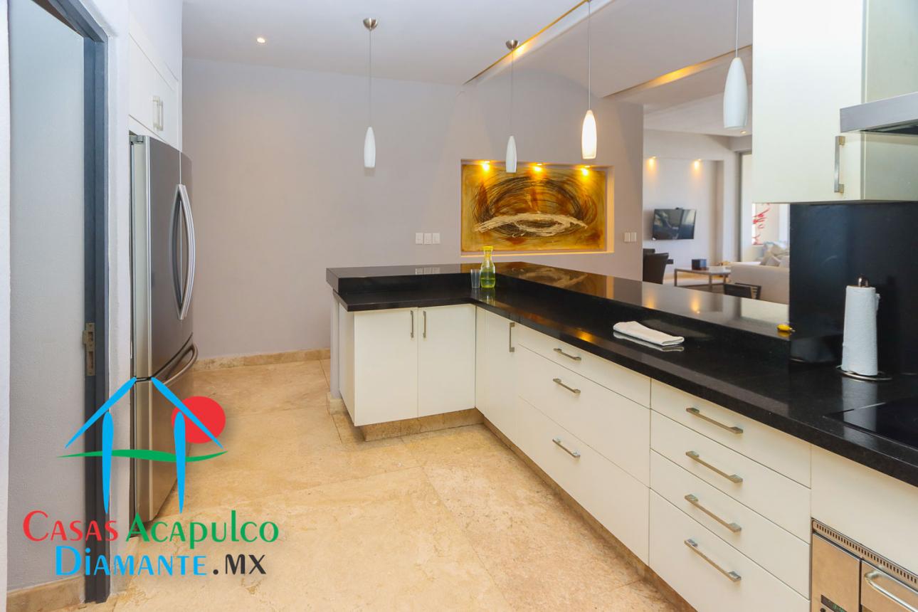 Depa de playa con terraza, jacuzzi, vista al mar — foto 15