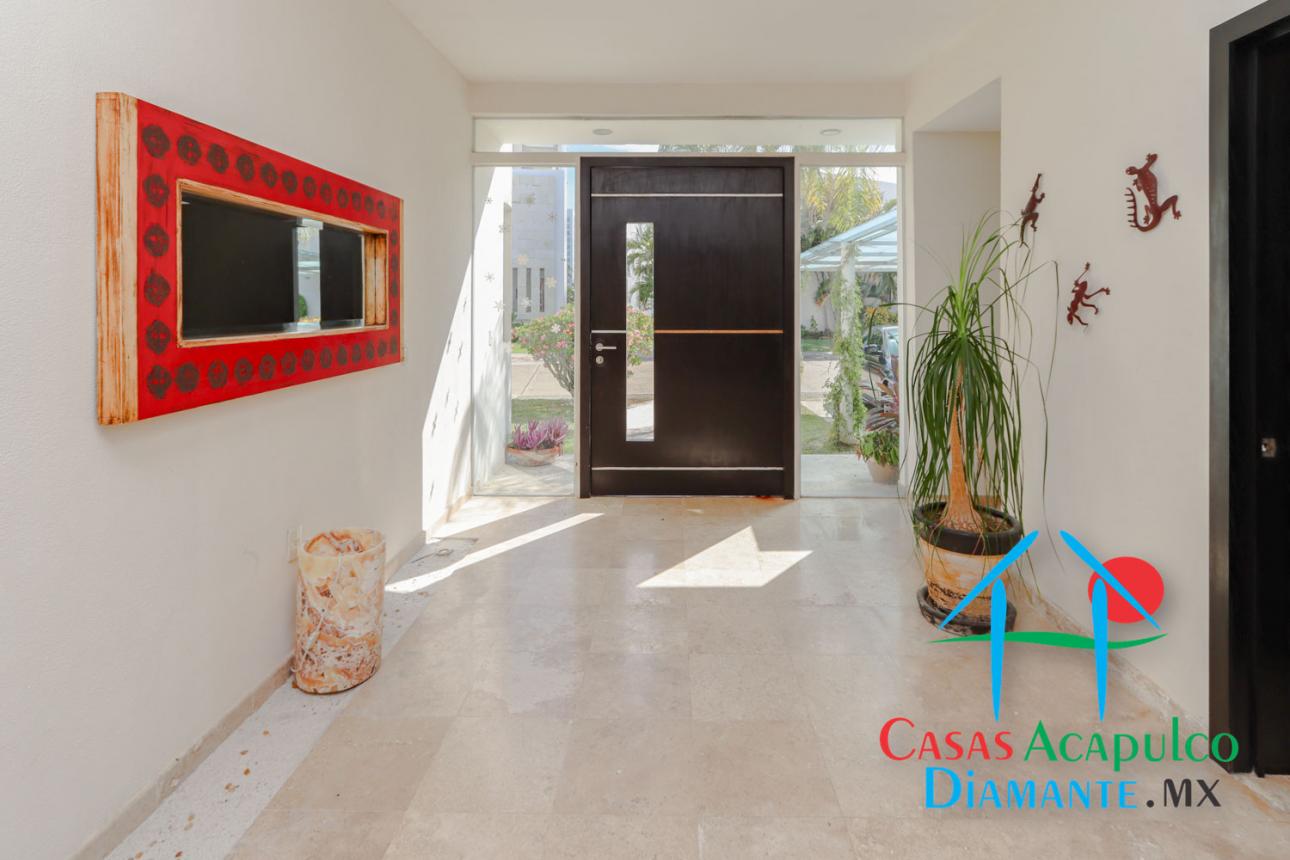 Casa con alberca y jacuzzi privados. Vista al campo de golf — foto 4
