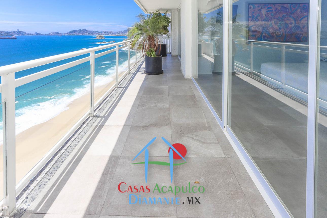 Departamento de playa. Terraza con vista al mar — foto 4