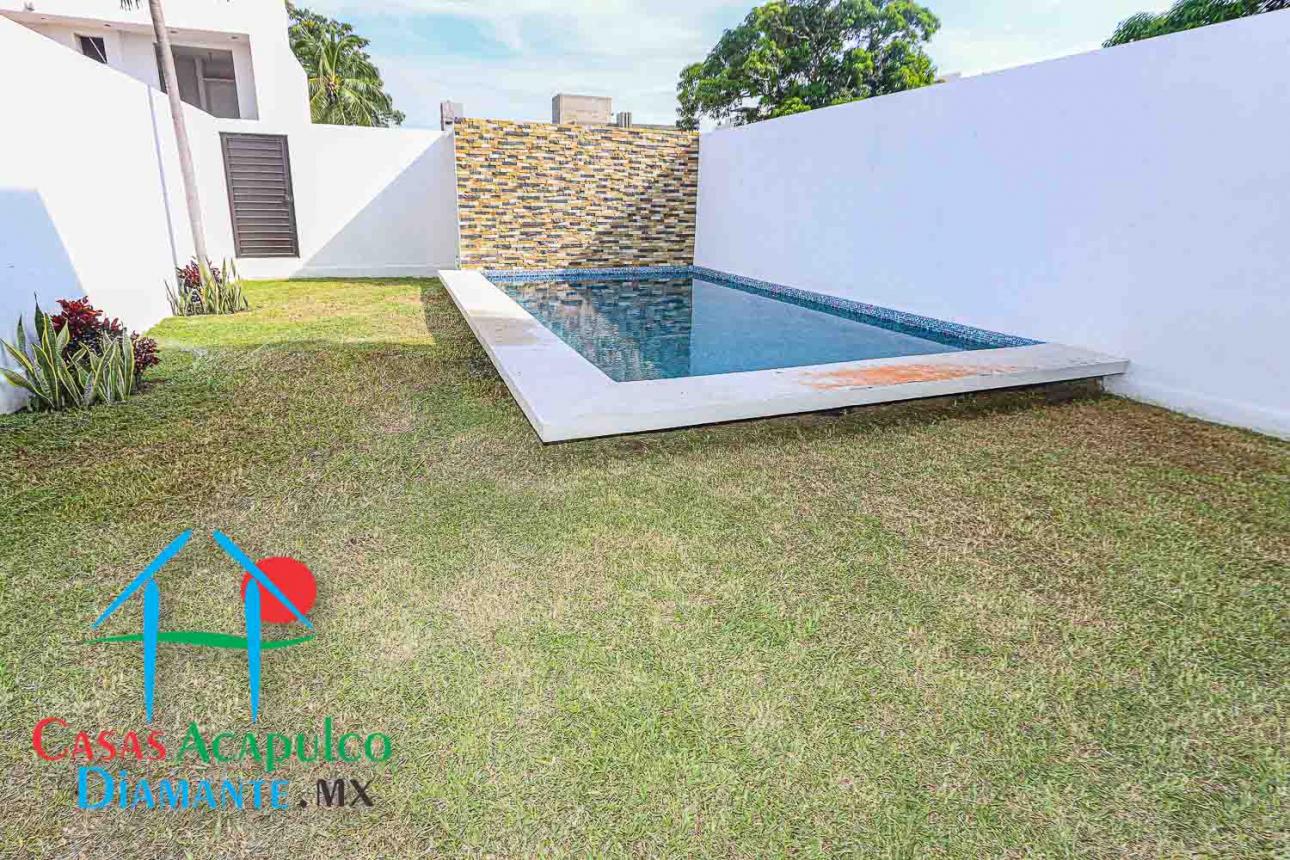 Casa con terraza y alberca privada — foto 5