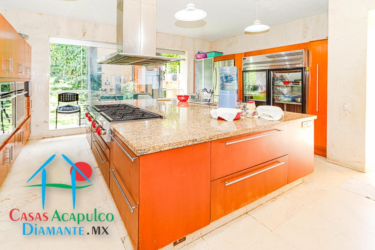 Casa con Spa, cine, alberca, jacuzzi y vista al mar — foto 10