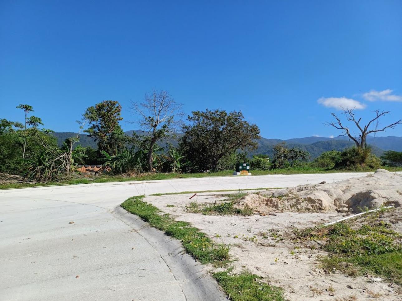 LOTES RESIDENCIALES EN VENTA - 2