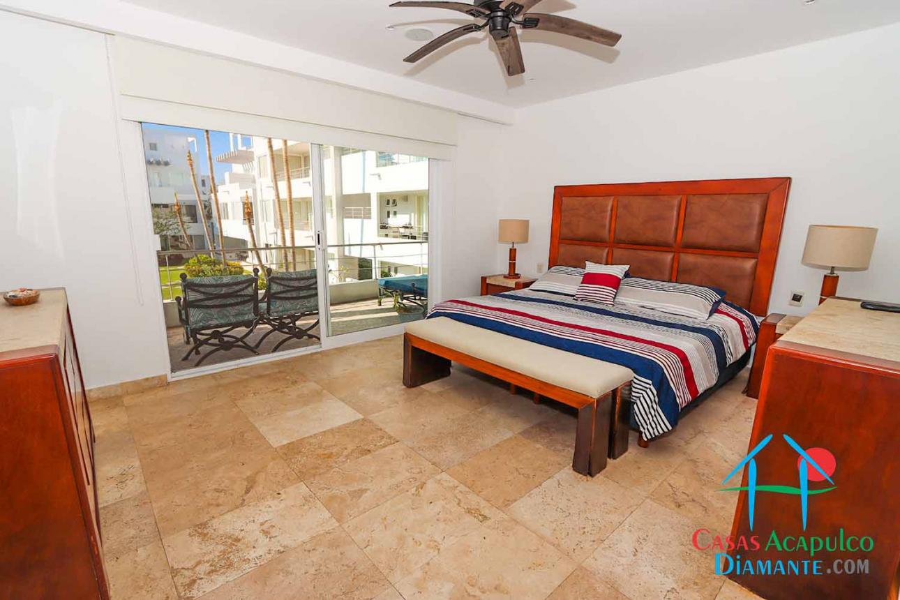 Depa con terraza, jacuzzi y club de playa - 17