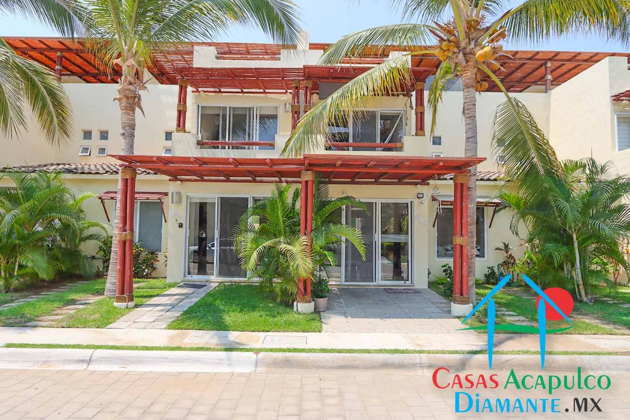 Casa con 3 recámaras y roof garden y jacuzzi - 2