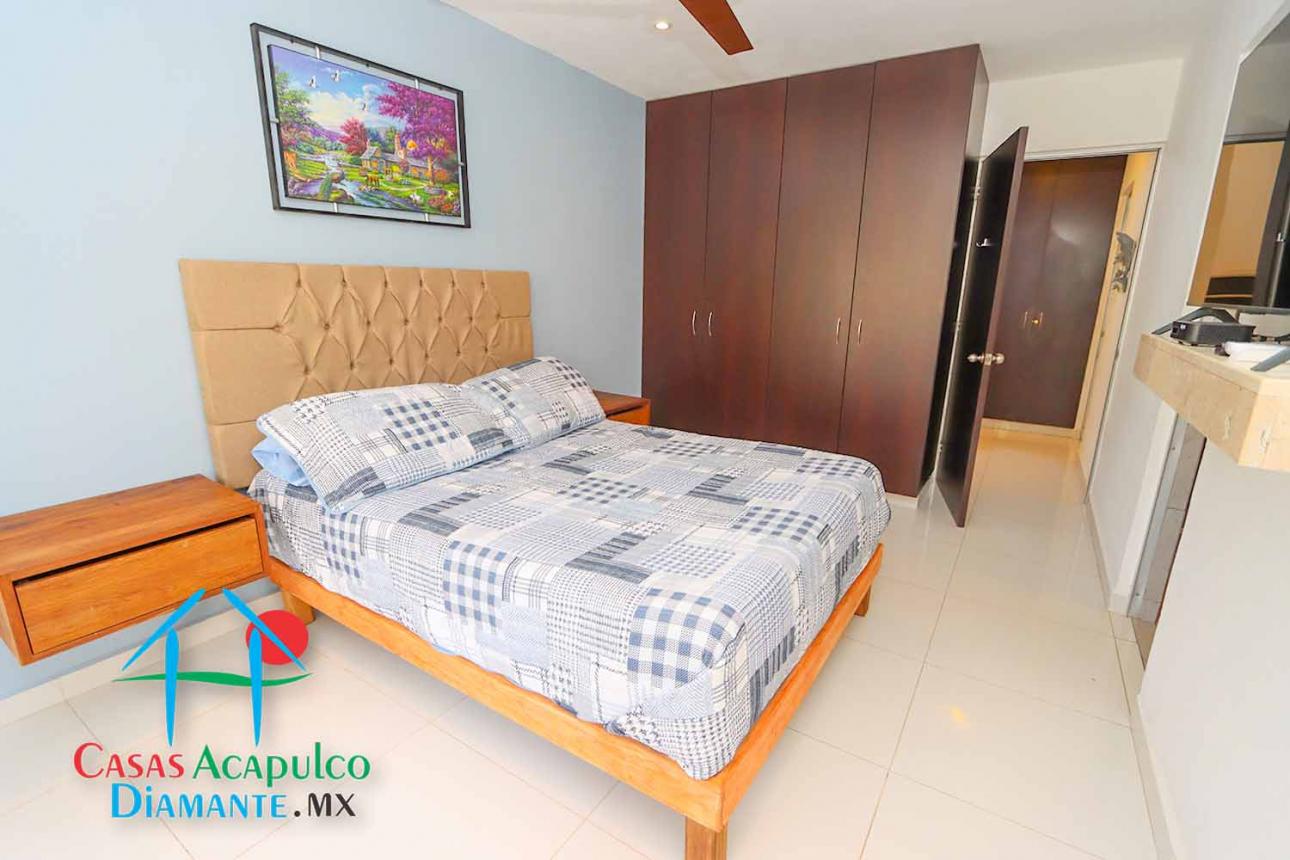 Casa con 3 recámaras y roof garden y jacuzzi - 17