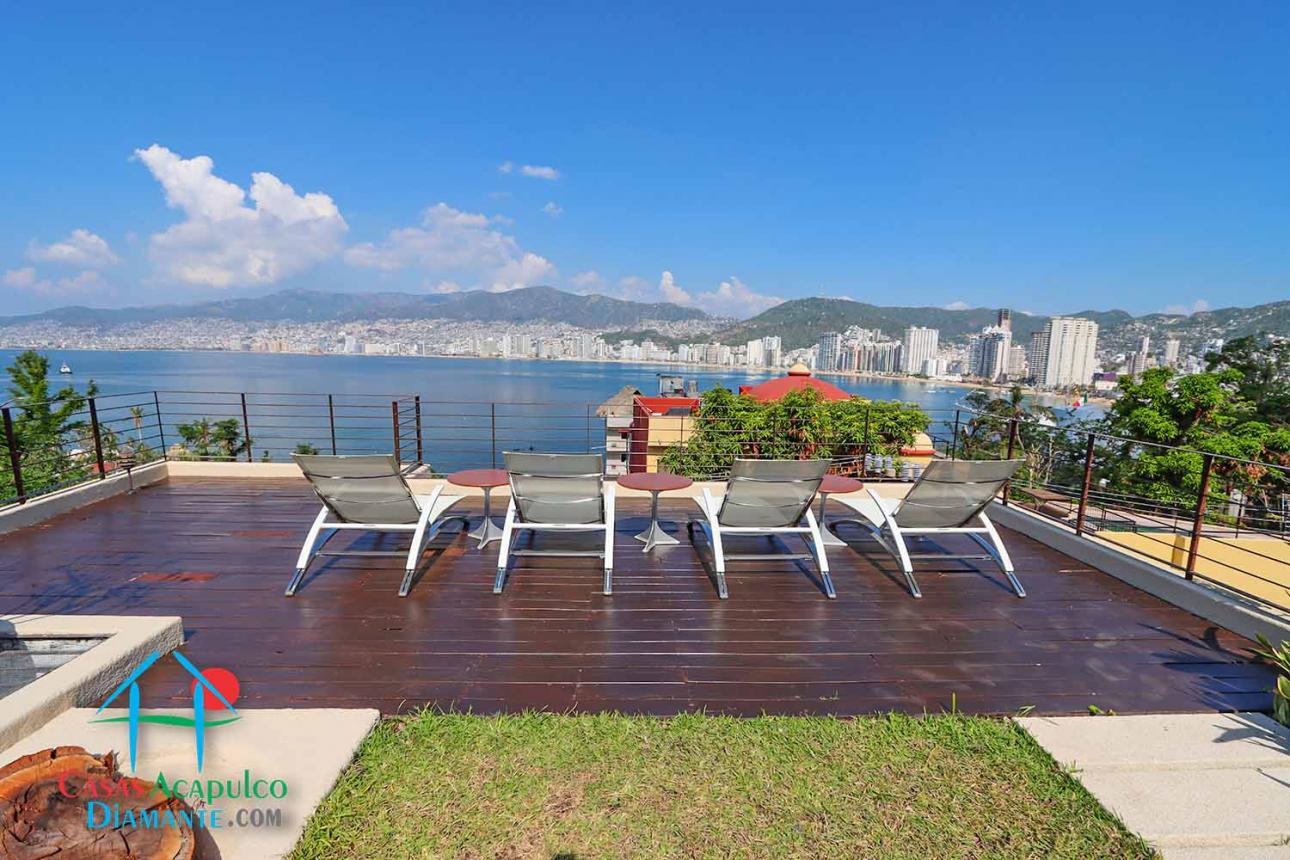 Casa con alberca y vista a la había - 5