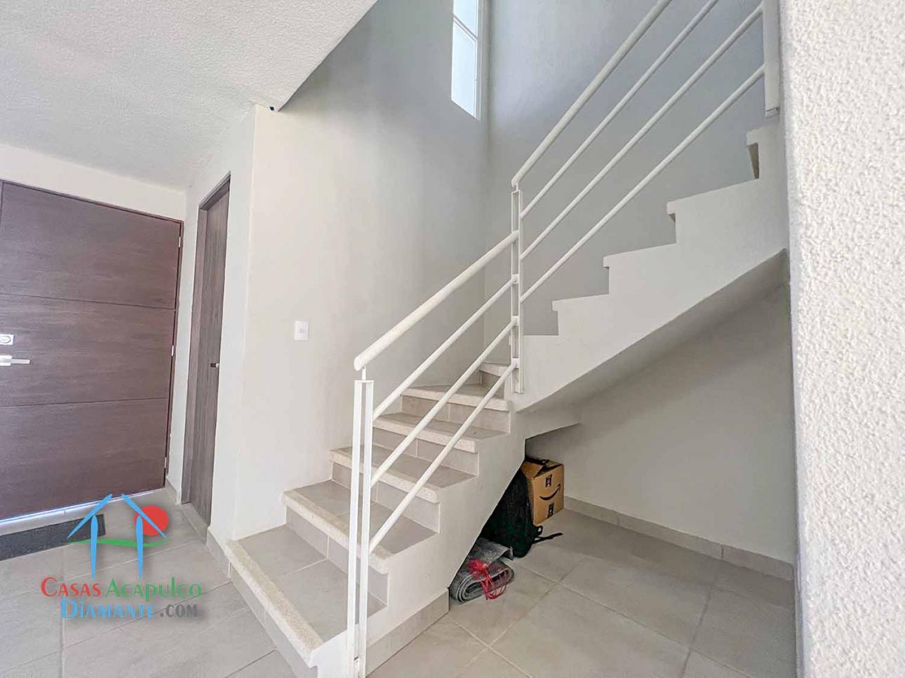 Casa en renta. Incluye mantenimiento. Jardín privado — foto 10