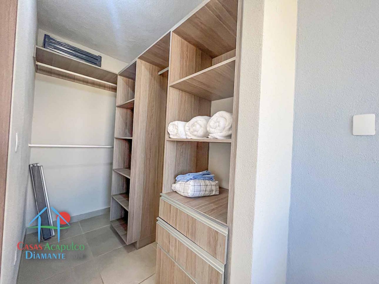 Casa en renta. Incluye mantenimiento. Jardín privado - 18