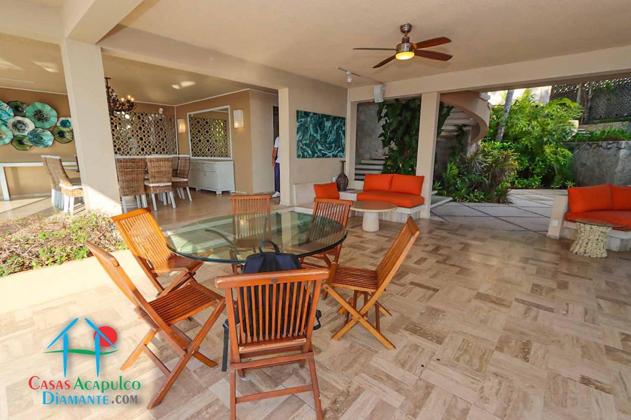 Terraza con alberca privada, jacuzzi, vista al mar — foto 4