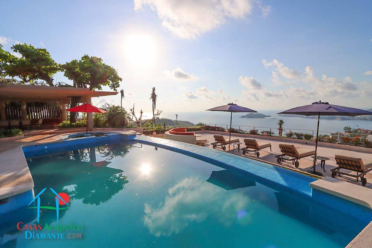 Terraza con alberca privada, jacuzzi, vista al mar — foto 7