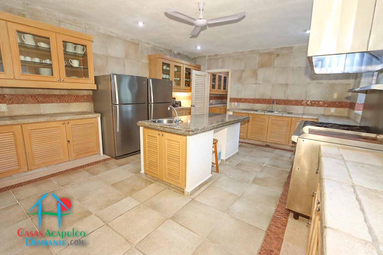 Exclusiva casa en Las Brisas. Alberca privada y vista al mar — foto 13
